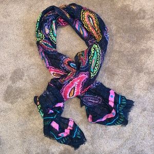 Vera Bradley fringe scarf - retired pattern